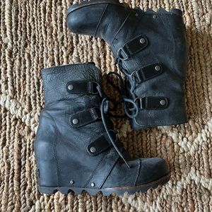 Sorel Joan of arctic wedge boot